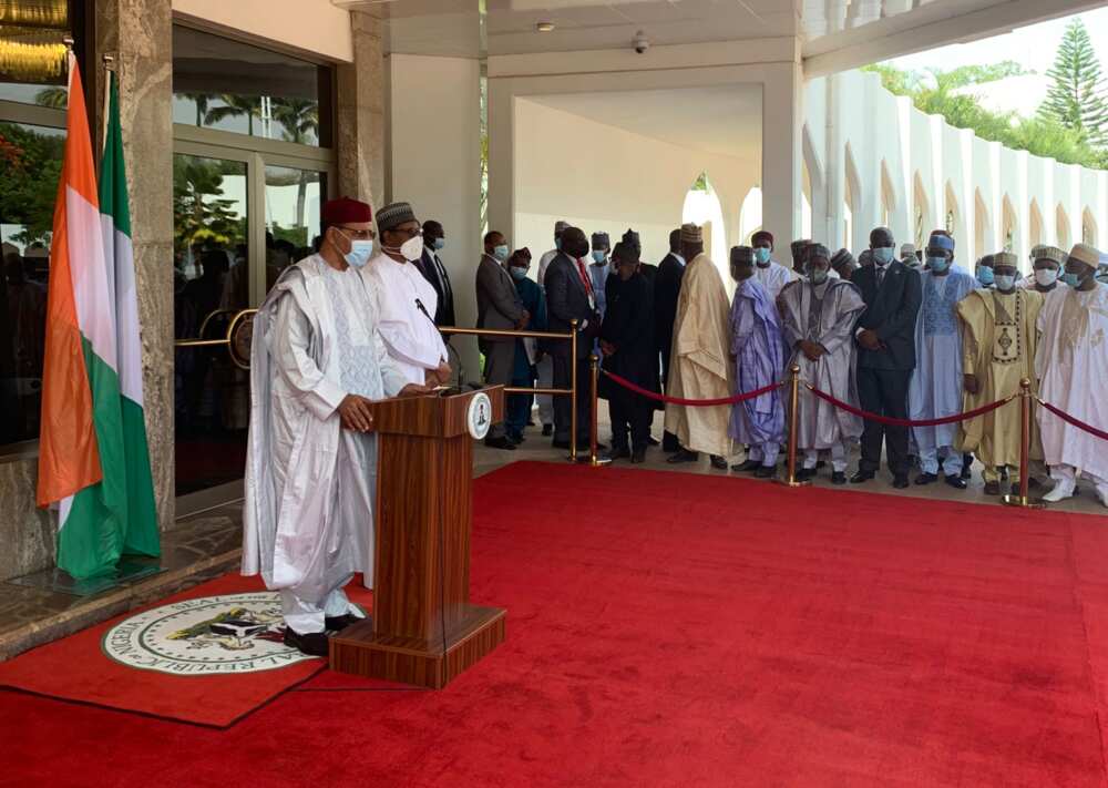 Breaking: Presidency releases video as Buhari receives newly sworn-in Niger president