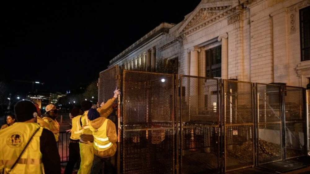 US 2020: Trump's govt erects 'non-scalable' fence around White House US 2020: Trump's govt erects 'non-scalable' fence around White House