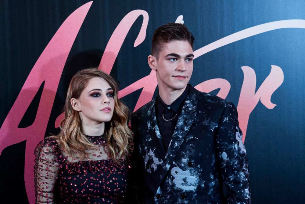 Josephine Langford et Hero Fiennes-Tiffin