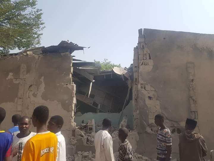 Da duminsa: Boko Haram sun harba makamai masu linzami a filin jirgin Maiduguri