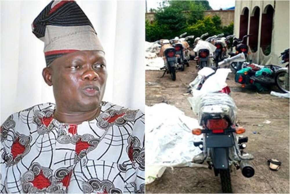 Sama da babura 350, firinji 400, janareto, injin nika aka sace a gidana - Sanata Folarin Sama da babura 350, firinji 400, janareto, injin nika aka sace a gidana - Sanata Folarin