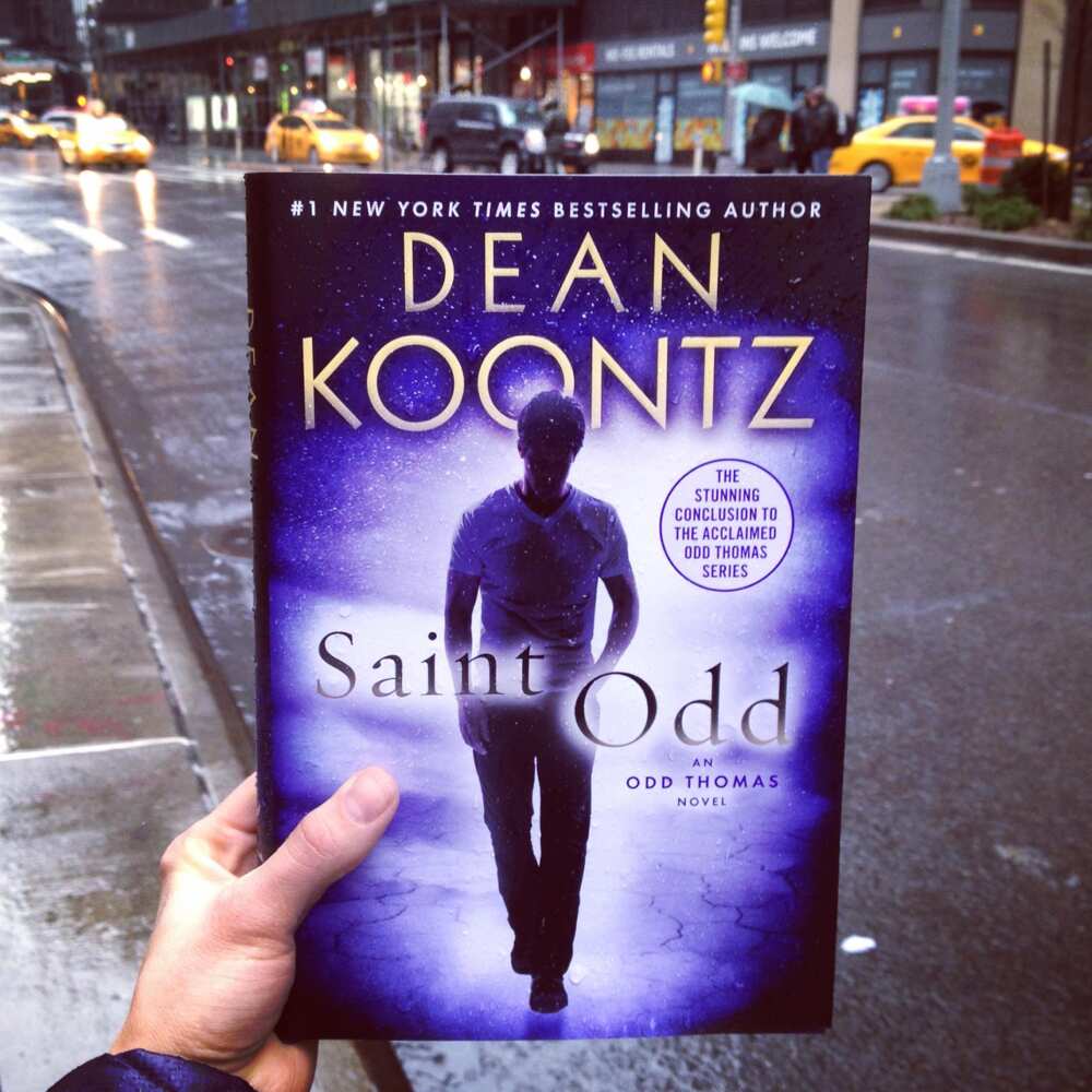 books by Dean Koontz books by Dean Koontz