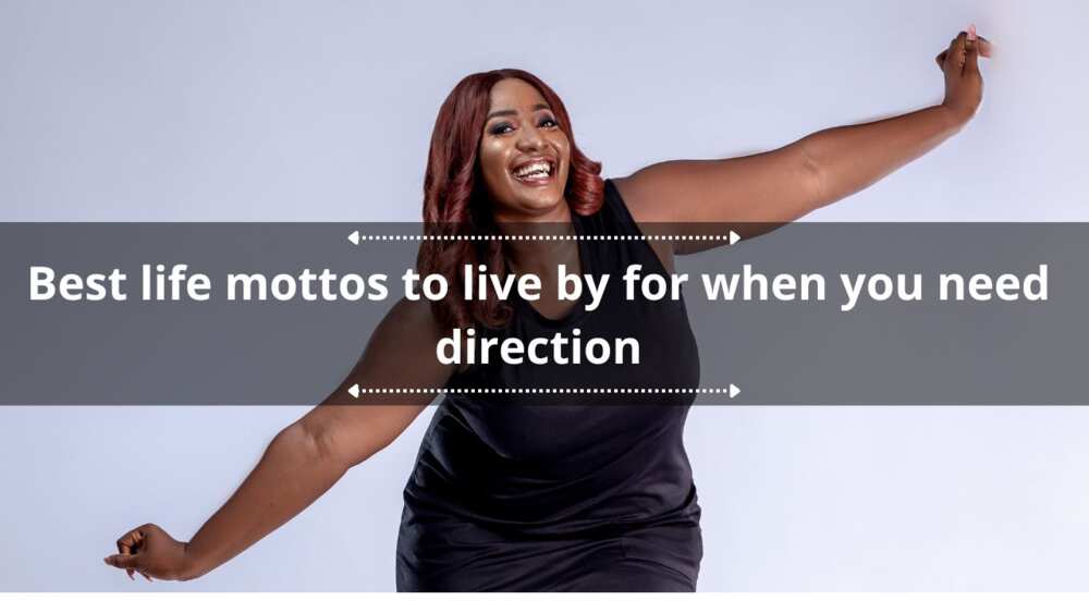 50+ best life mottos to live by for when you need direction 