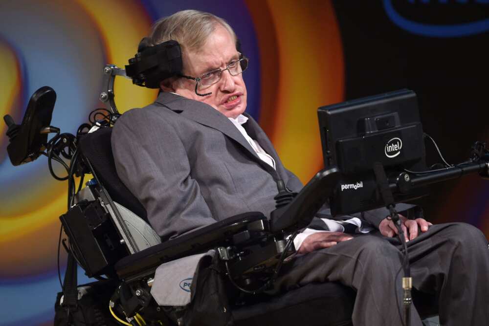 Stephen Hawking, l'astrophysicien qui a défié la maladie de Charcot
