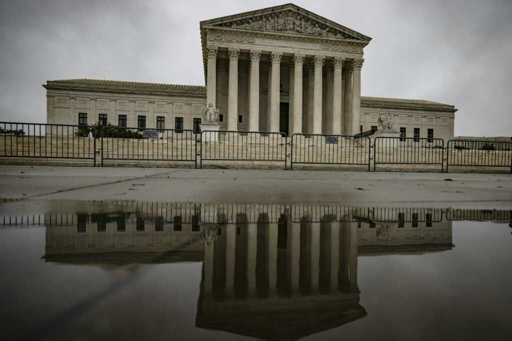 US Supreme Court Weighs Social Media 'blocks' By Public Officials ...