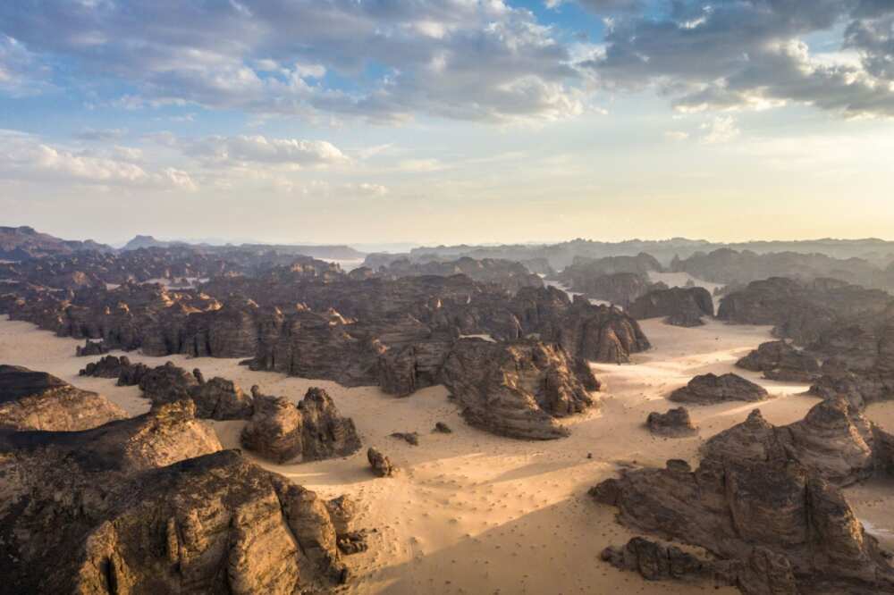 Wadi AlFann is ultimately meant to cover 65 square kilometres (16,000 acres) of Saudi desert with new examples of "land art", the movement that sought to bring art out of galleries and into nature
