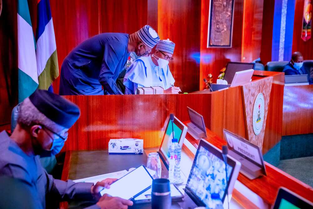 Buhari at FEC meeting Buhari at FEC meeting