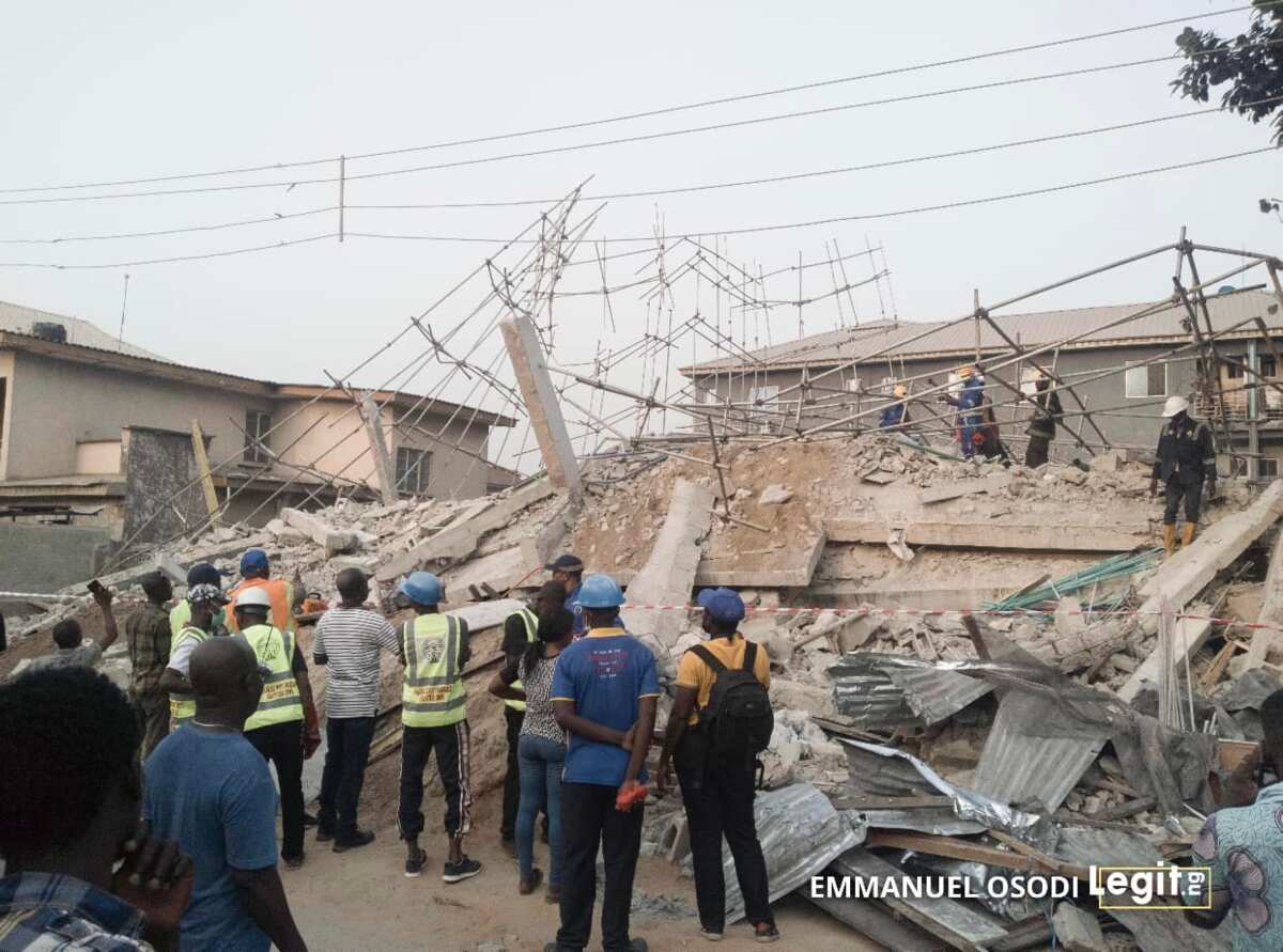 Yaba building collapse: Mother faints as NEMA recovers body of IT student, death toll rises to 5