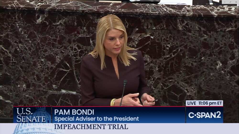 pam bondi feet