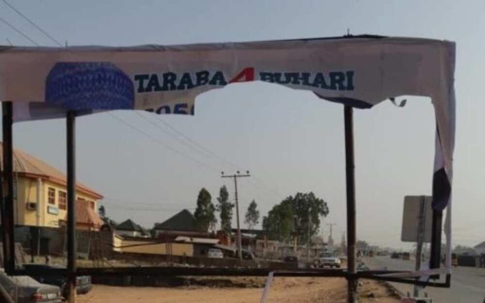 Wasu yan iska sun lalata hotunan kamfen din Buhari a Taraba