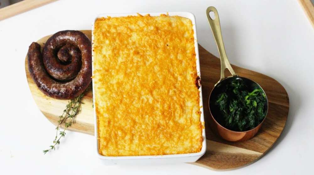 How to make stiff pap with cheese How to make stiff pap with cheese