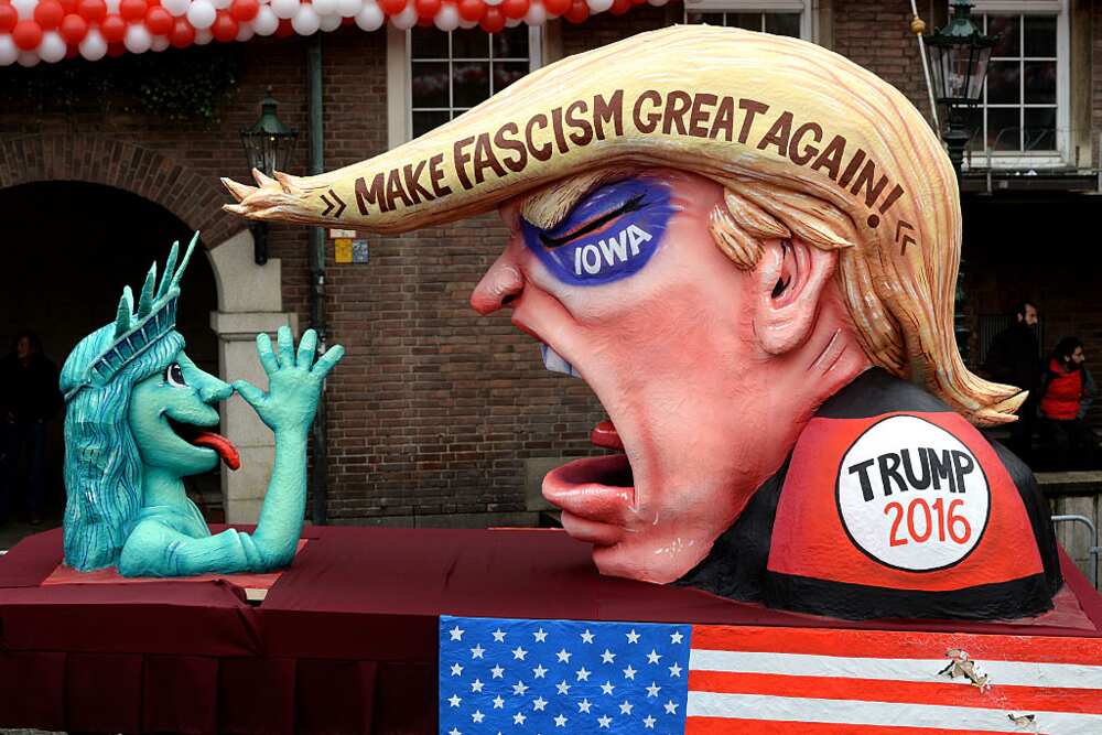 Le sarcasme utilisé contre trump Le sarcasme utilisé contre trump
