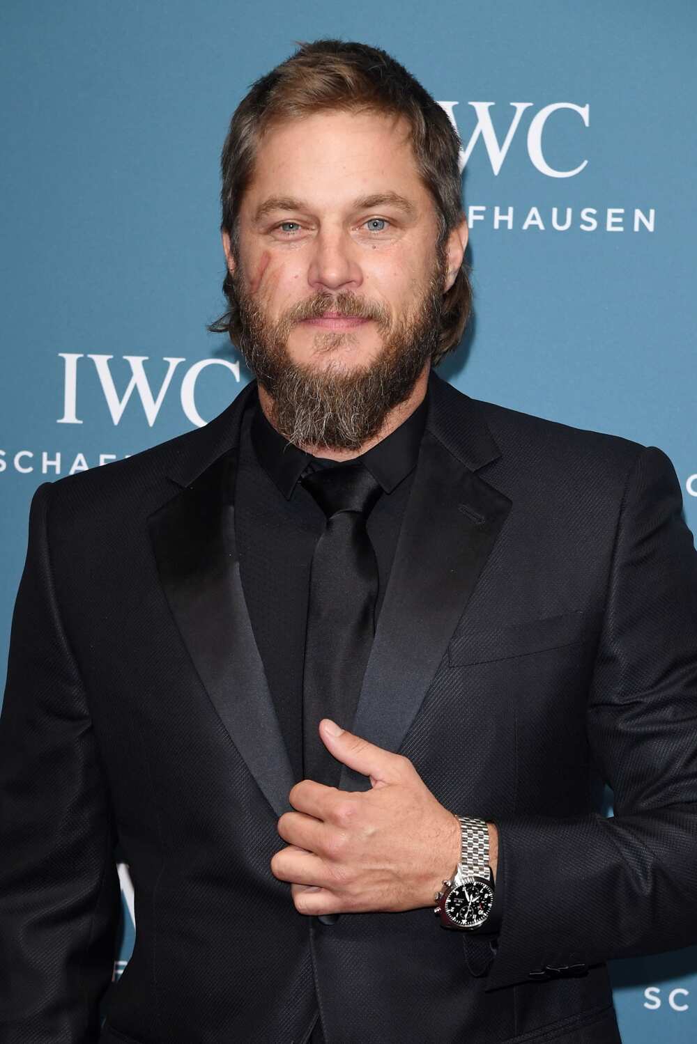 Unveiling The Charisma Of Travis Fimmel: From Model To Viking Hero