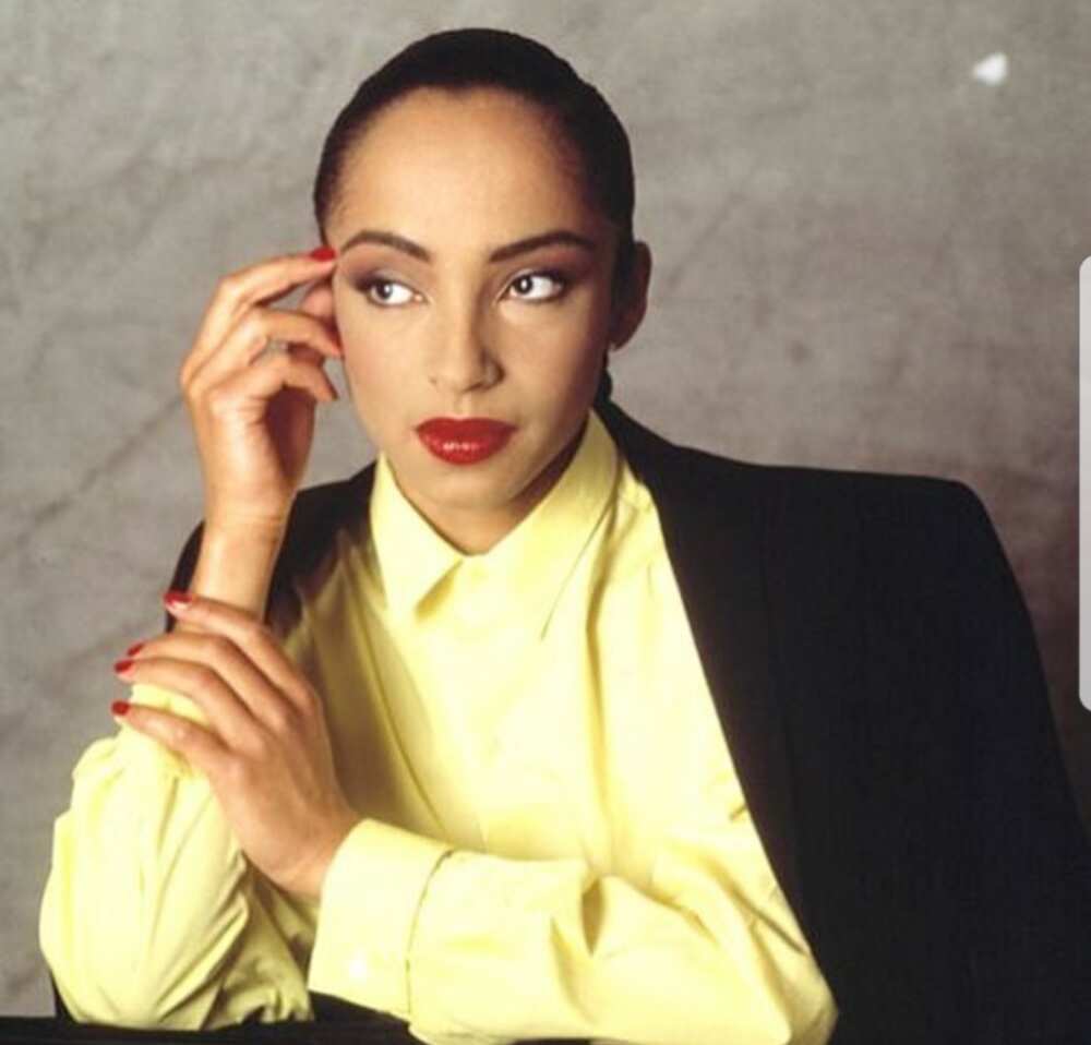 Sade Adu