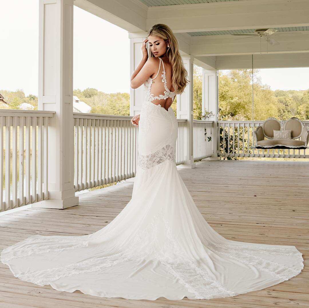 katelyn brown wedding dress