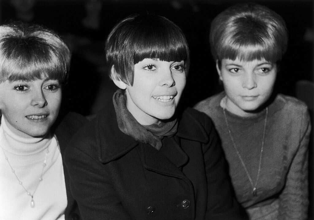 Que Devient Mireille Mathieu? Sa Biographie, Sa Vie Privée Et Ses ...