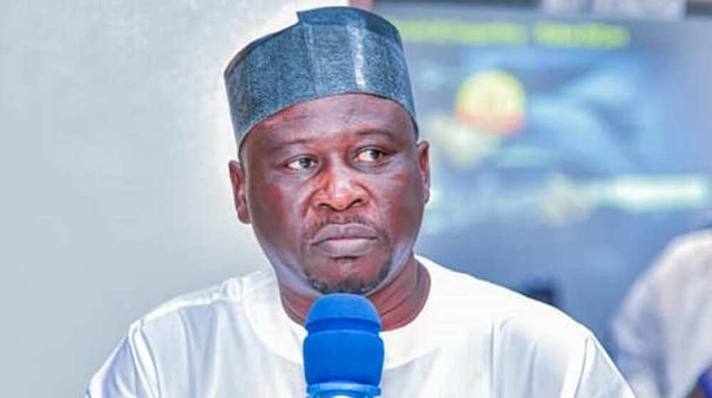 'Yan adawa ke daukar nauyin 'yan daba domin lalata mulkina - Gwamnan PDP ya koka 'Yan adawa ke daukar nauyin 'yan daba domin lalata mulkina - Gwamnan PDP ya koka