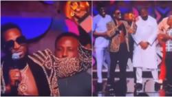 He couldn't hide his emotions, are they still fighting? Reactions as D'Banj invites Don Jazzy on Headies stage
