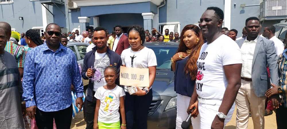 Jeremiah Omoto Fufeyin rolls out cars, scholarship and cash worth N45m to workers