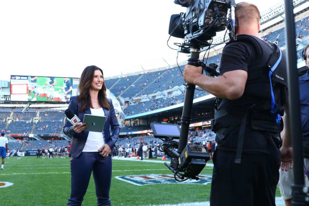 ESPN female reporters ESPN female reporters