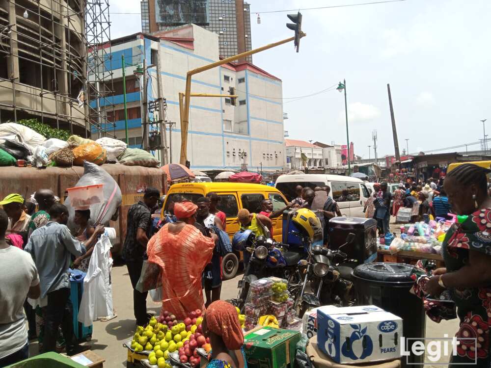 Legit.ng weekly price check, rice, vegetable-oil, fruits, Lagos, Ramadan