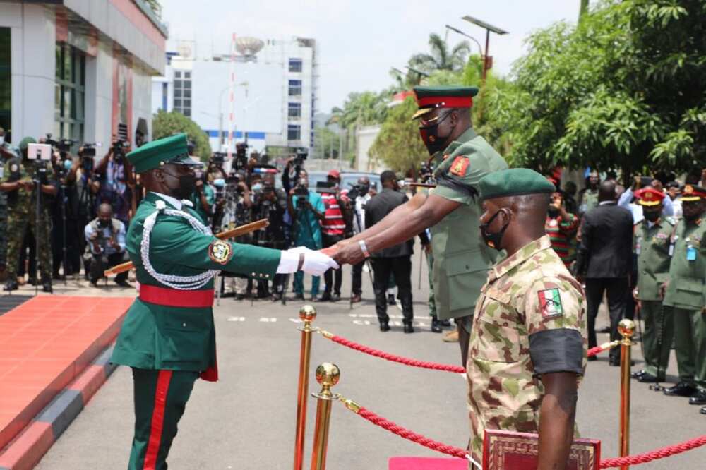 Magor-General Farouk Yahaya receiving his staff of office
