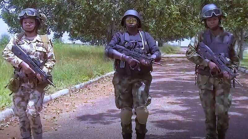 Rundunar Soji ta tura gwarazan yan mata filin daga domin fafatawa da Boko Haram