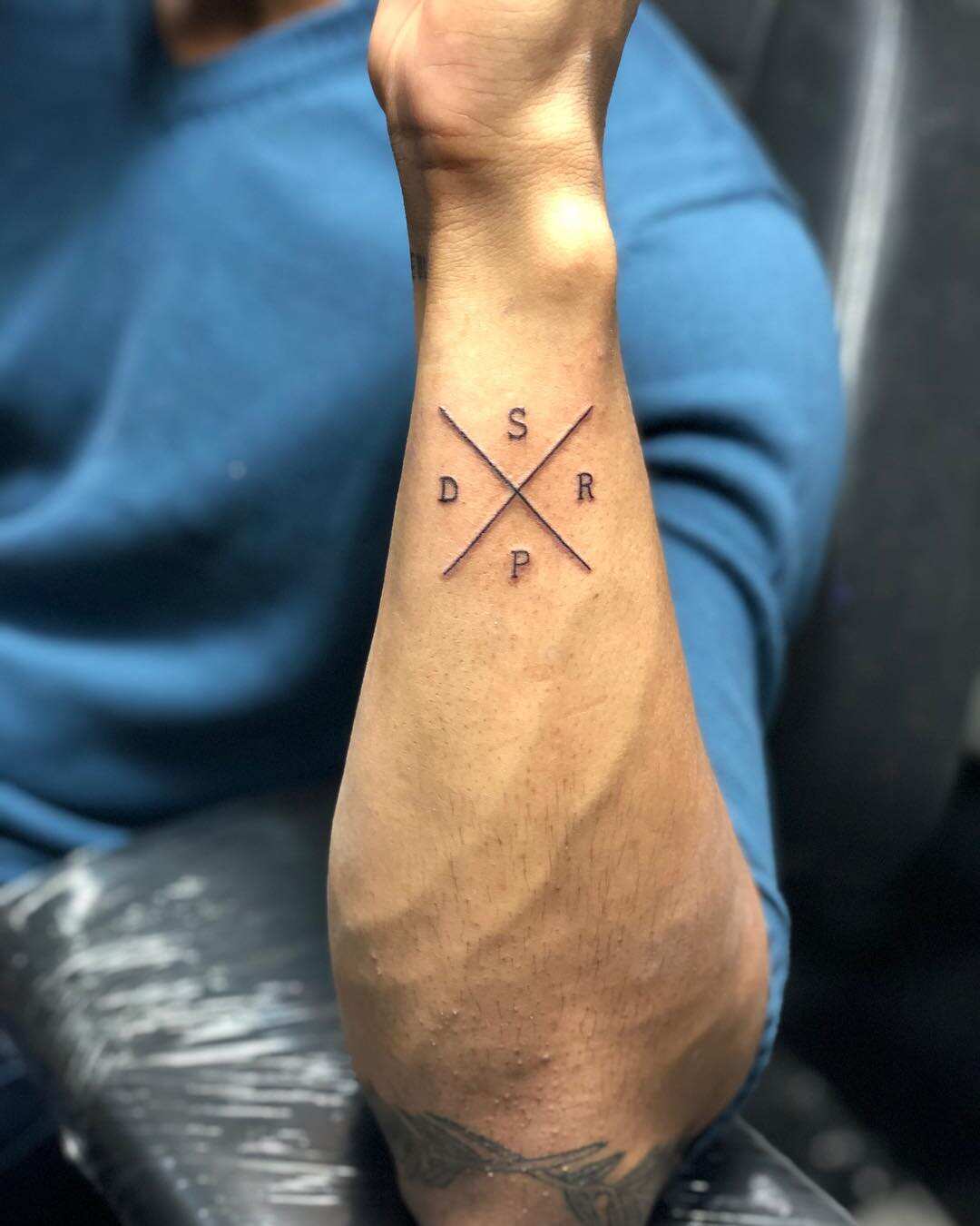 30 cool small tattoos for men Legit.ng