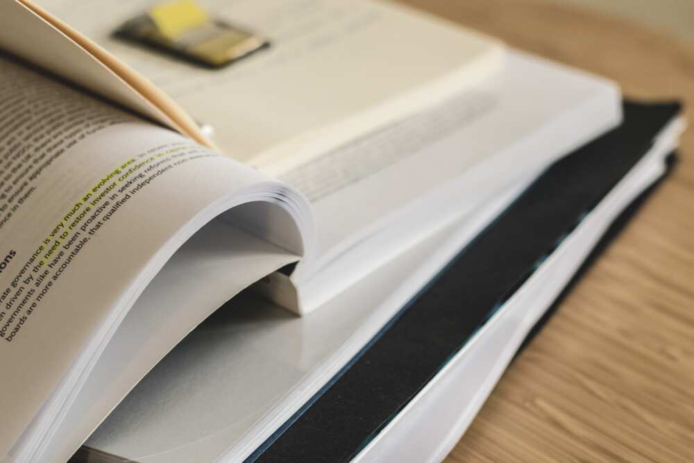 Writing a report Writing a report