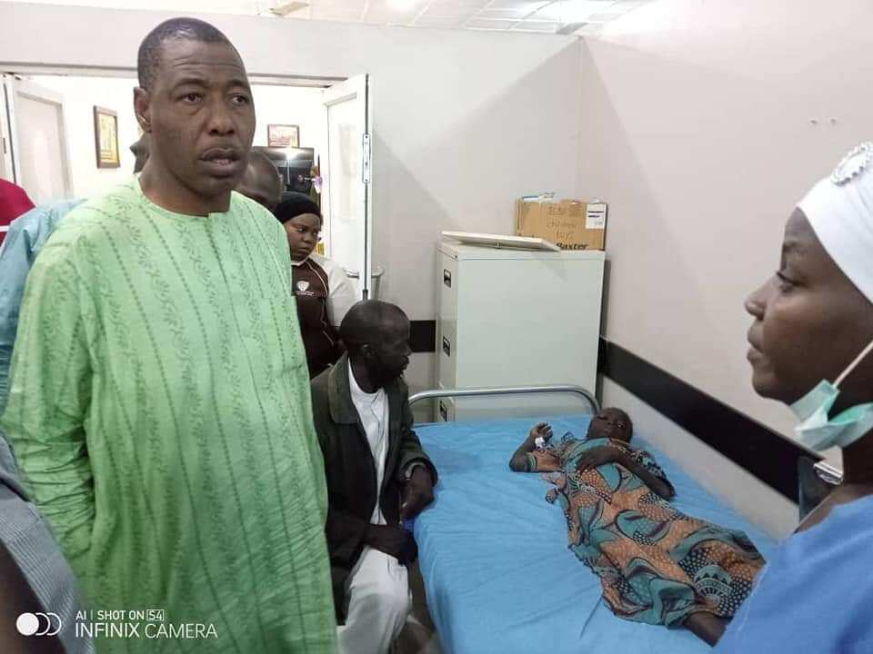 Zulum ya ziyarci mutane 5 da suka jikkata a harin da Boko Haram ta kai jiya (Hotuna)