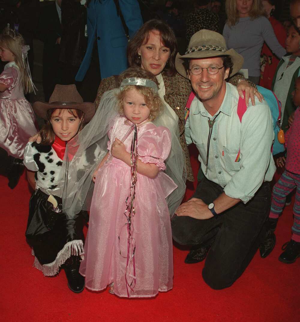 Charles Shaughnessy, Susan Fallender et leurs deux filles.
Photo : Frank Trapper/Corbis via Getty Images