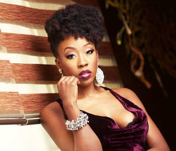 beverly naya