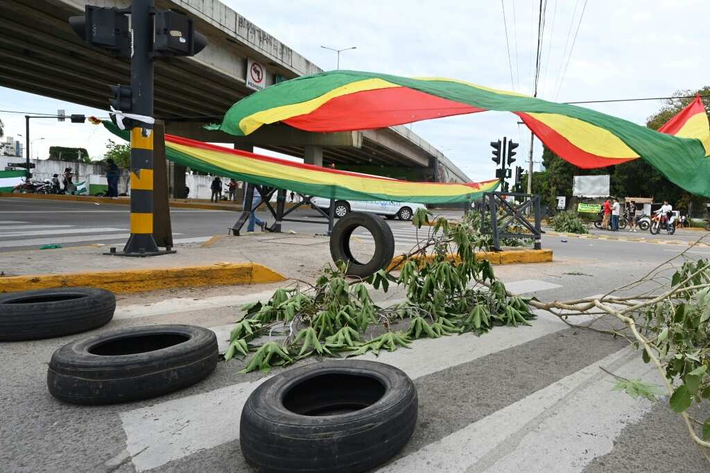 Bolivian protest over census date turns deadly