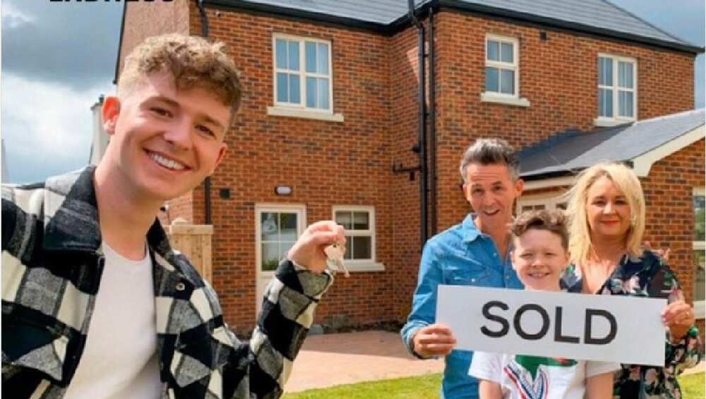Adam Beales buys his parents a house from money he made as a Youtuber.