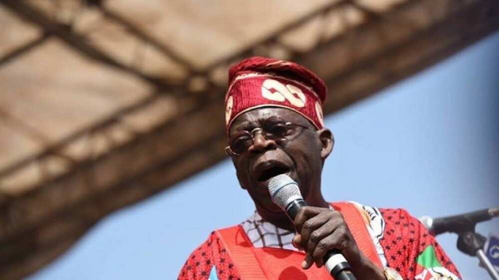 Tinubu ya yi magana a kan zarginsa da ake da daukar nauyin zanga-zangar EndSARS