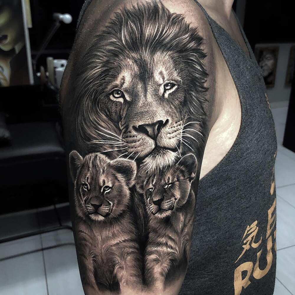 upper arm tattoo ideas for men