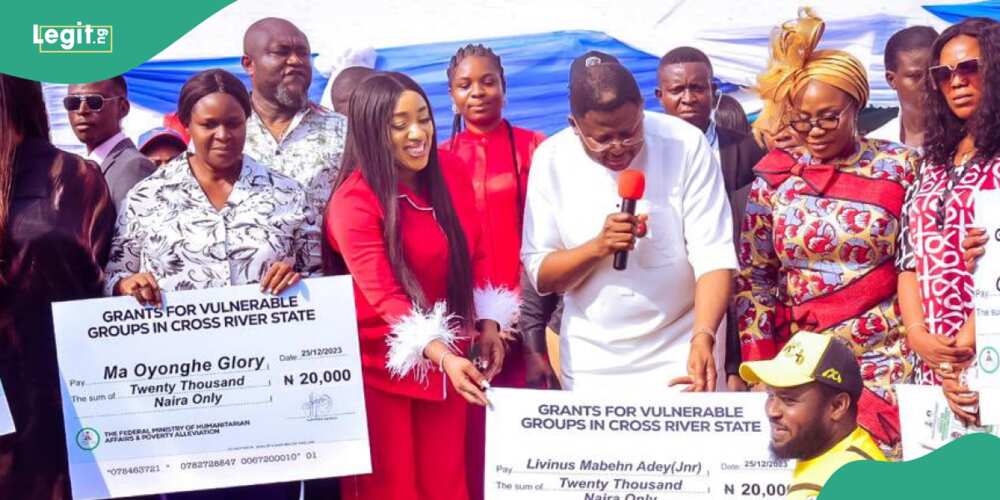 The cheque were presented to the beneficiaries by Governor Bassey Otu