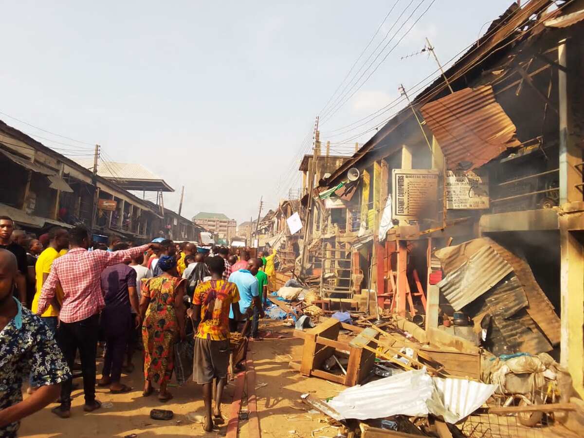 5 Fear Dead, Many Trapped As Fire Guts Multi-Billion Onitsha Chemical ...