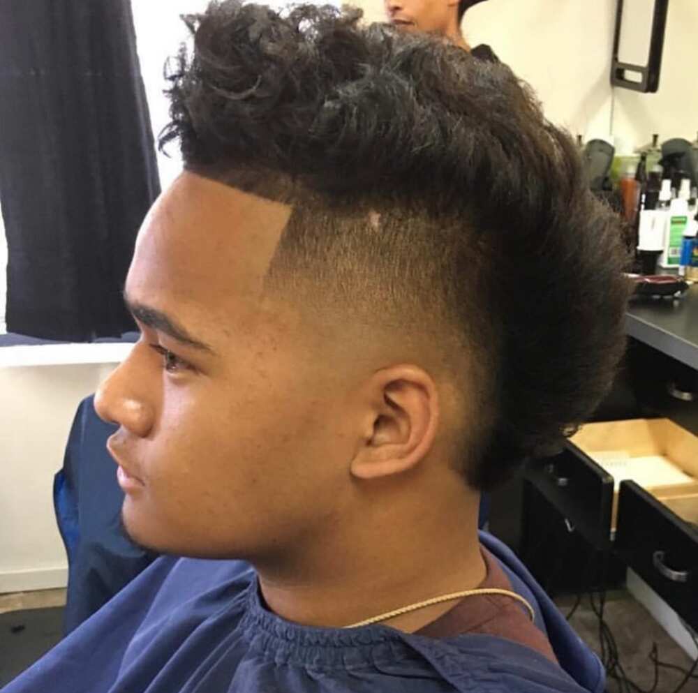 taper fade faux hawk