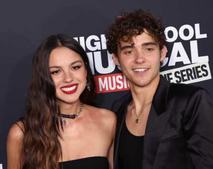 Olivia Rodrigo’s boyfriend timeline: who has the singer dated? - Legit.ng