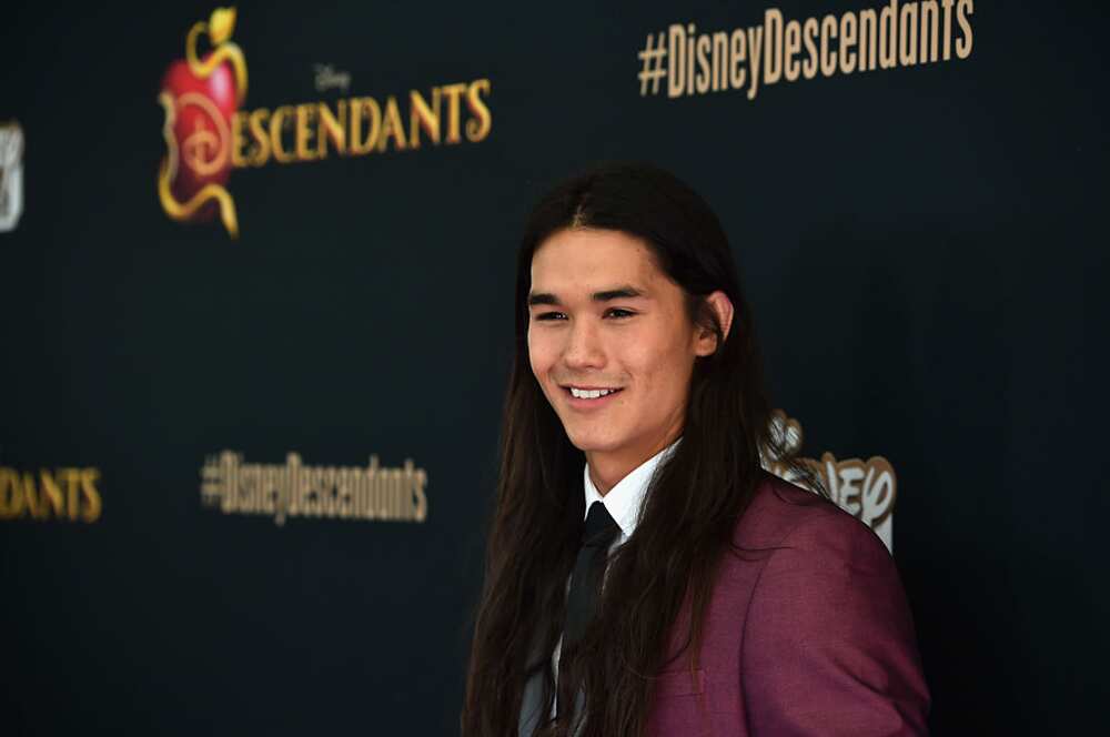 Booboo Stewart height