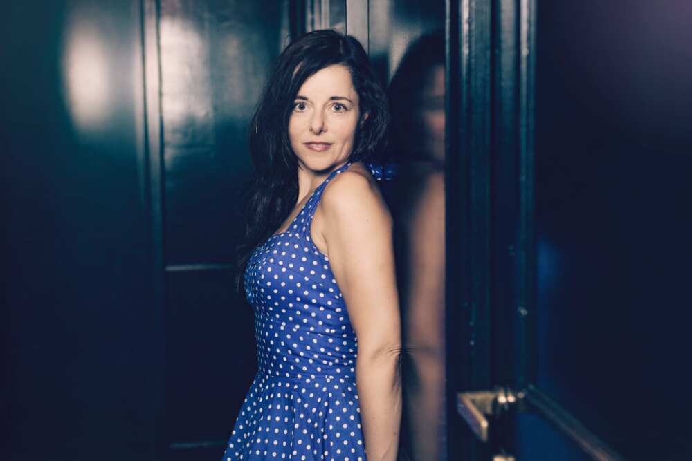 Laure Calamy: biographie, filmographie, photos, couple, agent Laure Calamy: biographie, filmographie, photos, couple, agent