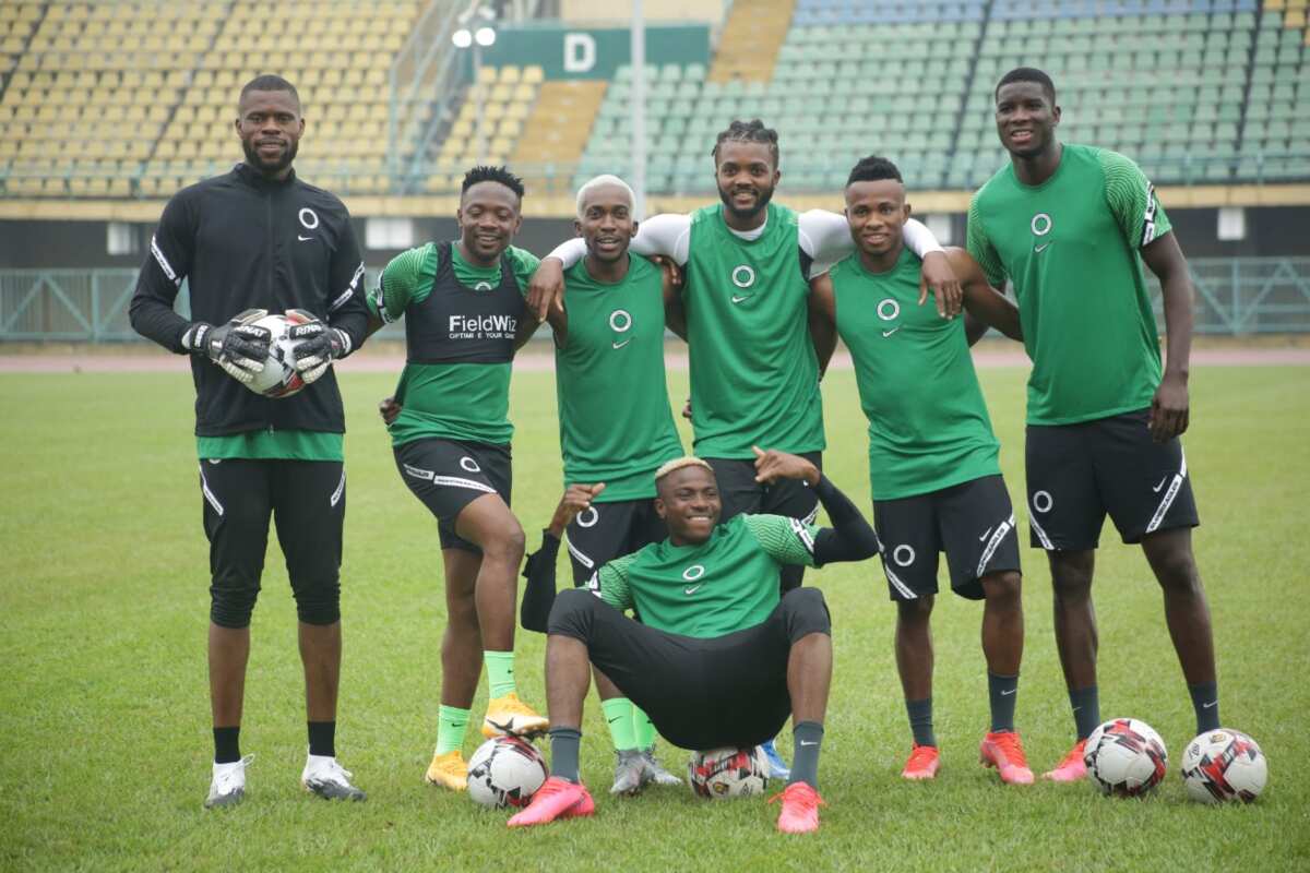 Super Eagles train in Lagos as 2 big players shine ahead of tough encounter against Benin