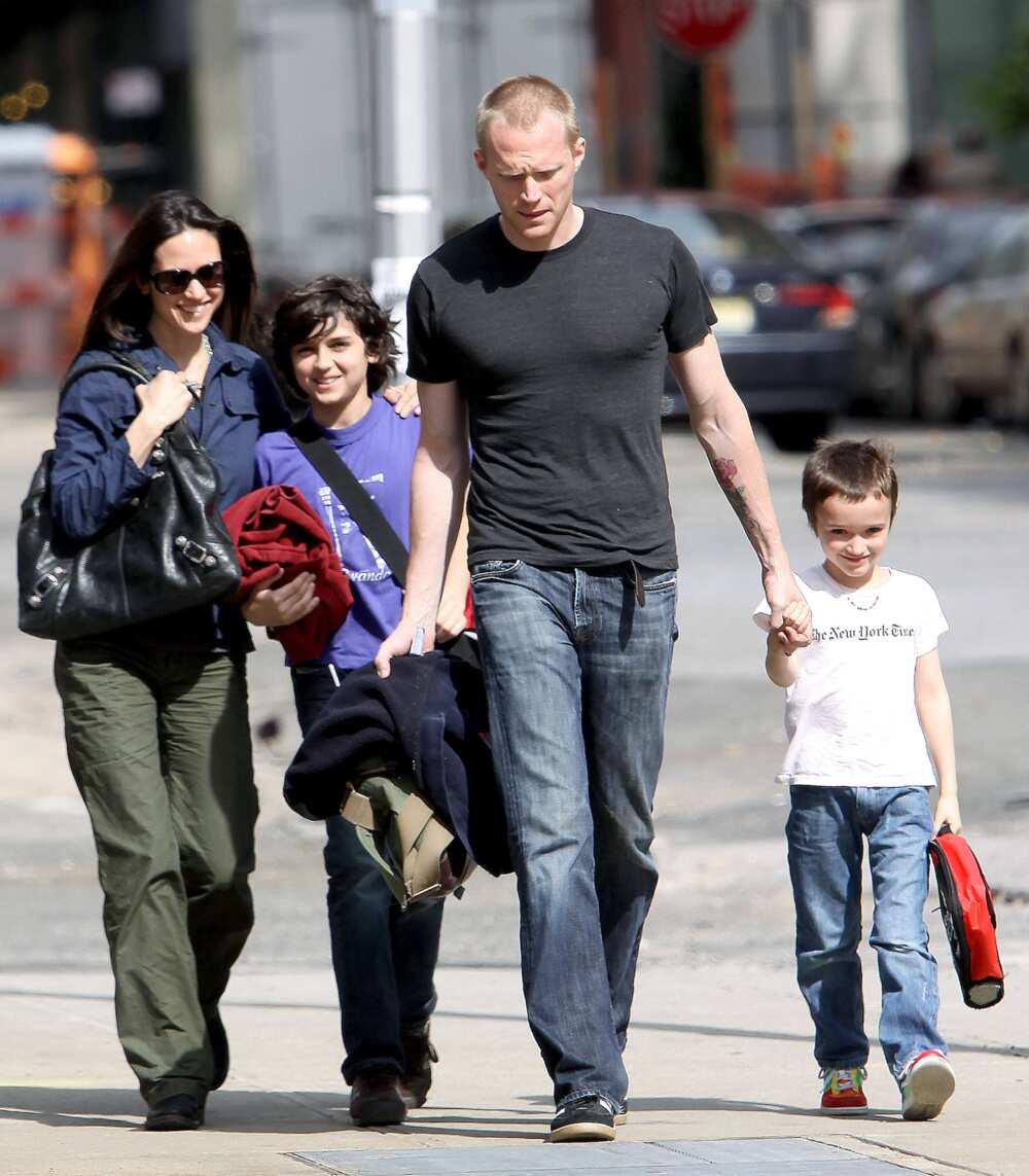 Paul Bettany, Jennifer Connelly : fiers parents de Stellan et Kai Dugan