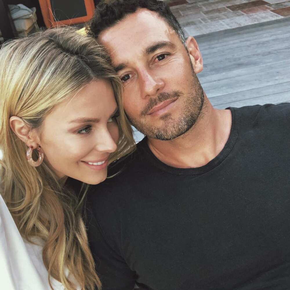 Jennifer Hawkins husband