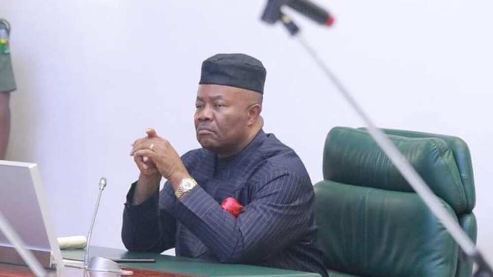 NDDC projects: Akpabio faults Nwaoboshi