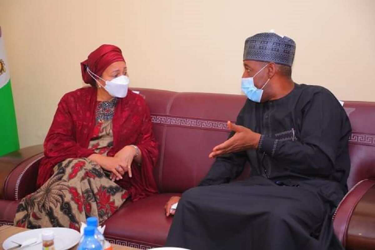 Gwamna Zulum ya tarbi babbar bakuwa, Amina Mohammed a Maiduguri (hotuna)