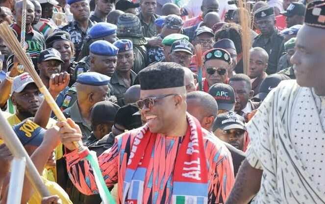 Akwa Ibom rerun: INEC workers held hostage in Akpabio’s ward - Official