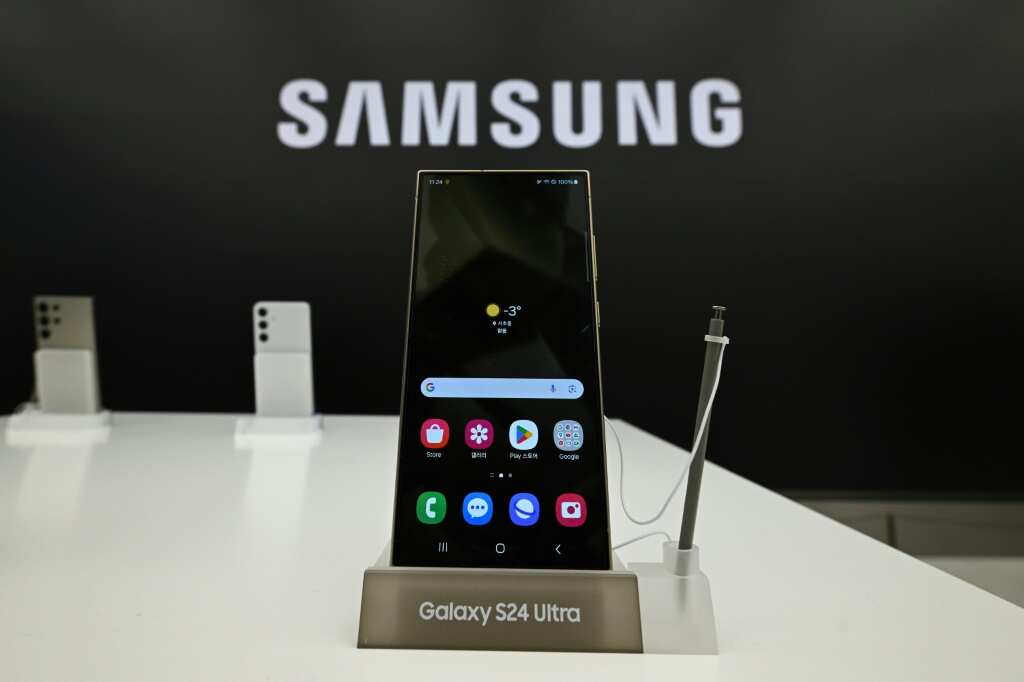 Samsung returns to top of the smartphone market: industry tracker