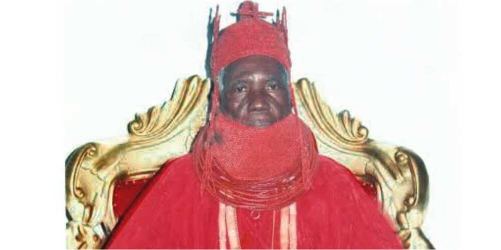 He was sued for refusing to eat sacrifice: 5 stunning facts about Ohworode of Olomu Kingdom, Nigeria's oldest monarch at 105